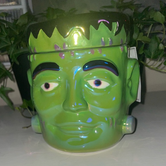 Martha Stewart  Iridescent Frankenstein Canister Candle - Picture 3 of 14
